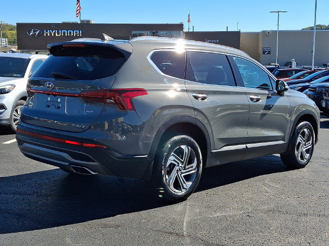 Certified 2023 Hyundai Santa Fe SEL w/ Winter Weather Package AWD/4WD image 6