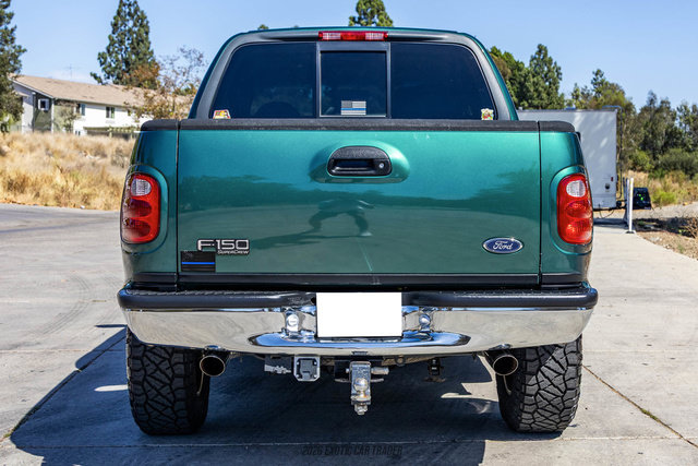 Used 2001 Ford F150 Lariat AWD/4WD image 6