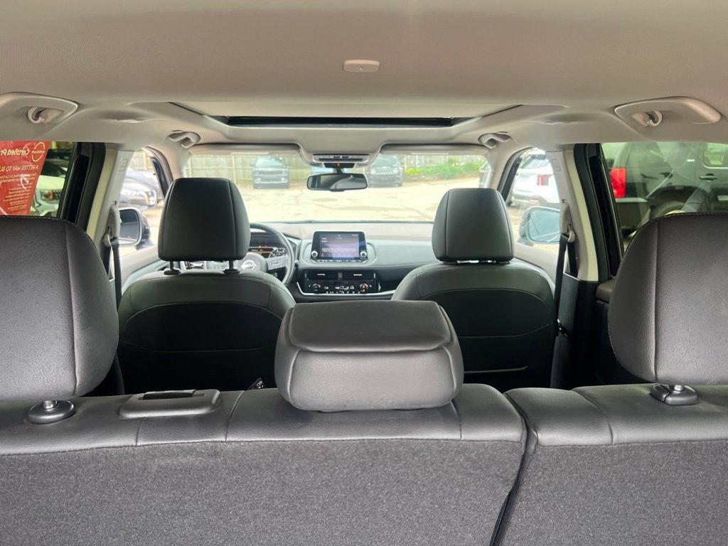 Certified 2023 Nissan Rogue SL AWD/4WD image 14