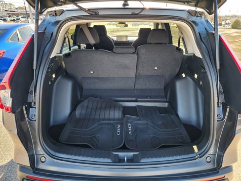 Certified 2023 Honda CR-V EX image 6