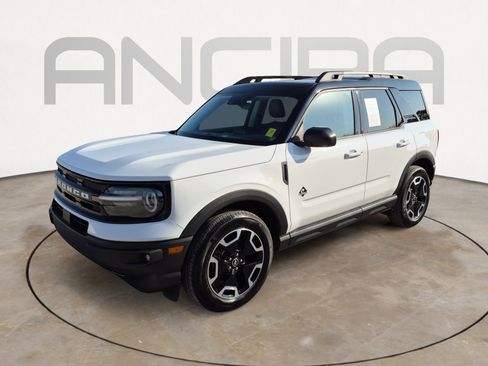 Used 2024 Ford Bronco Sport Outer Banks w/ Tech Package image 6