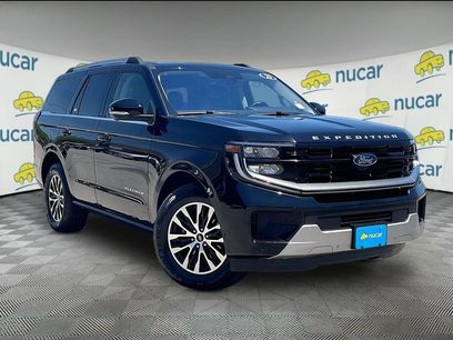 Used 2025 Ford Expedition Platinum