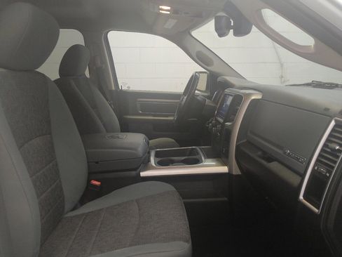 Used 2018 RAM 1500 Big Horn image 21