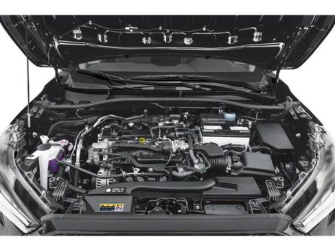 Used 2025 Toyota Corolla Cross L image 11