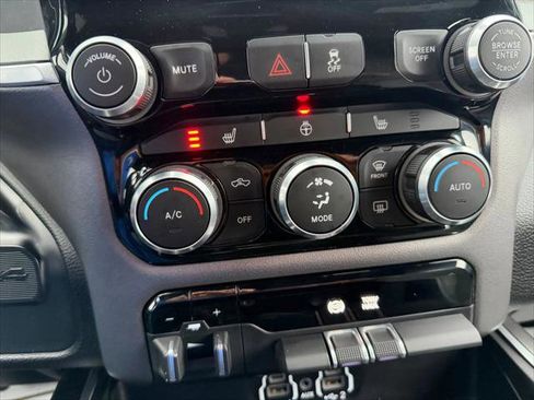 Certified 2022 RAM 3500 Big Horn w/ Level 1 Equipment Group image 13