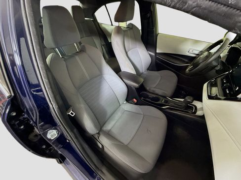 Used 2020 Toyota Corolla SE image 29