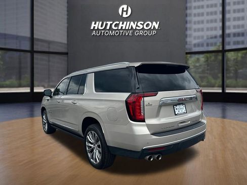 Used 2021 GMC Yukon XL Denali w/ Denali Premium Package RWD image 5
