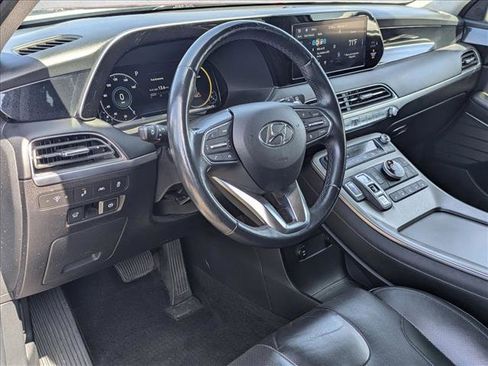 Used 2021 Hyundai Palisade Limited w/ Winter Package AWD/4WD image 10