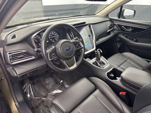 Used 2022 Subaru Outback Limited image 11