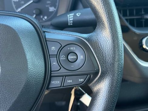 Used 2024 Toyota Corolla LE FWD image 16