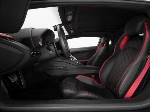 Used 2017 Lamborghini Aventador S image 26