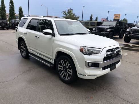 Used 2020 Toyota 4Runner Limited AWD/4WD image 8