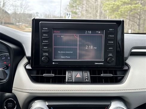 Used 2020 Toyota RAV4 XLE Premium image 12