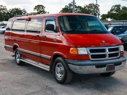 Used 2000 Dodge B3500 RWD image 18