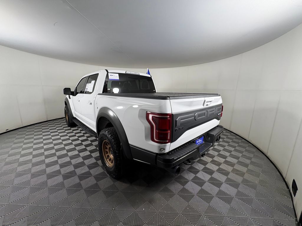 Used 2019 Ford F150 Raptor w/ Equipment Group 802A Luxury AWD/4WD image 3