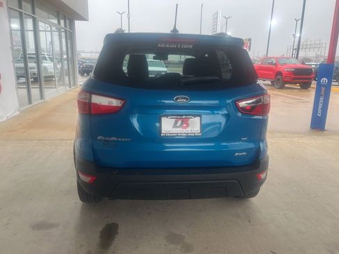Used 2019 Ford EcoSport SE image 4