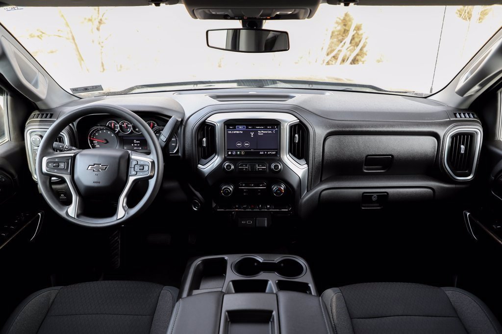 Used 2019 Chevrolet Silverado 1500 RST AWD/4WD image 14