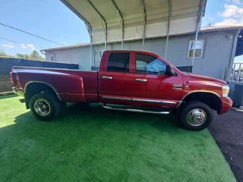 Used 2007 Dodge Ram 3500 Truck Laramie AWD/4WD image 4