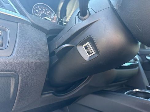 Used 2017 BMW 330e RWD image 26