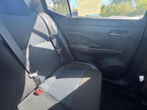 Used 2025 Nissan Versa SV FWD image 34