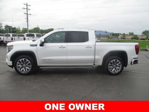 Certified 2023 GMC Sierra 1500 Denali w/ Denali Reserve Package AWD/4WD image 10