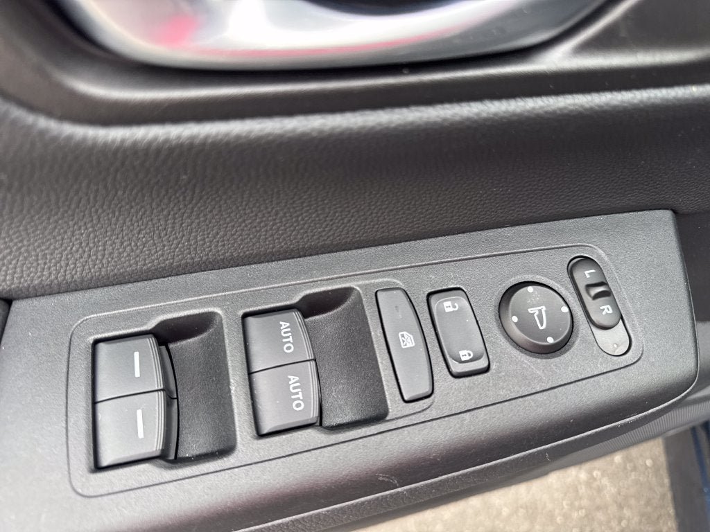 Used 2024 Honda CR-V EX image 18