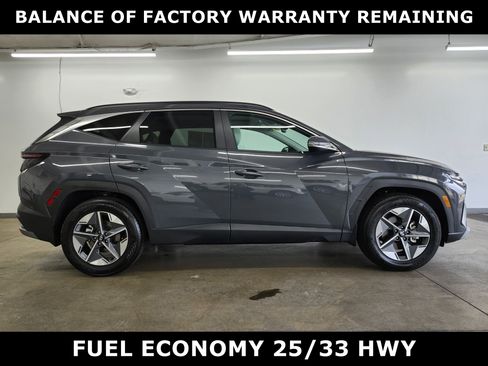 Certified 2025 Hyundai Tucson SEL image 2