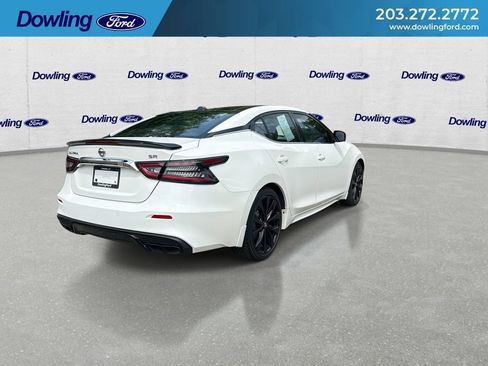 Used 2020 Nissan Maxima SR w/ Sport Mat Group FWD image 8