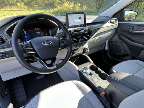 New 2026 Ford Escape Active w/ Cold Weather Package image 32
