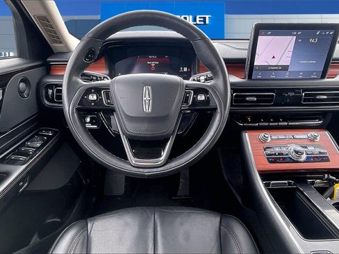 Used 2024 Lincoln Aviator Reserve w/ Equipment Group 201A image 8