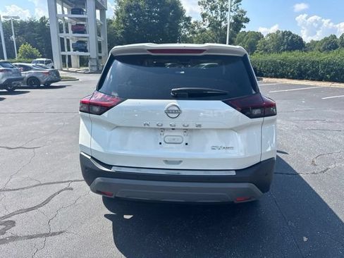 Used 2022 Nissan Rogue SV AWD/4WD image 5