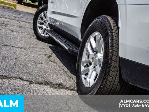Used 2025 Chevrolet Tahoe LT AWD/4WD image 14