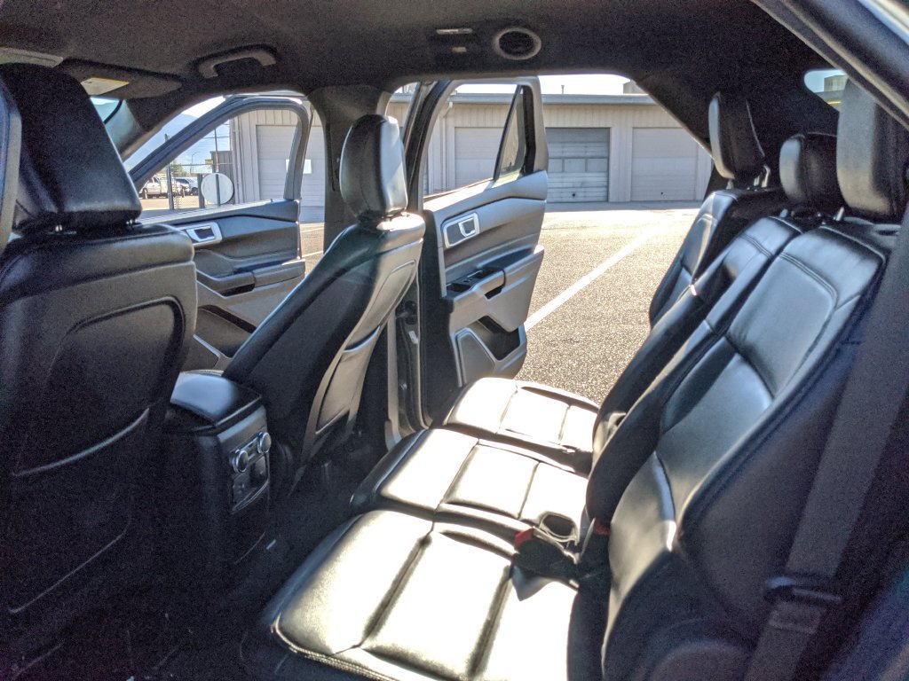 Used 2020 Ford Explorer XLT w/ Equipment Group 202A AWD/4WD image 16