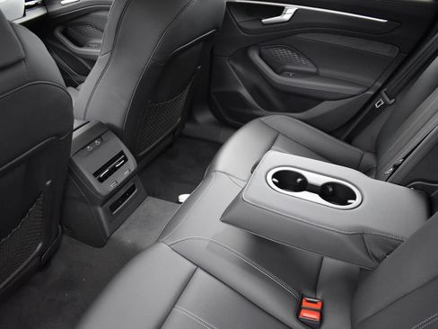 New 2026 Audi A6 Premium Plus AWD/4WD image 18