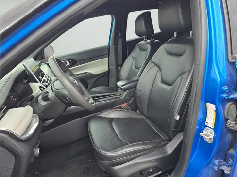 Used 2024 Jeep Compass Limited AWD/4WD image 27