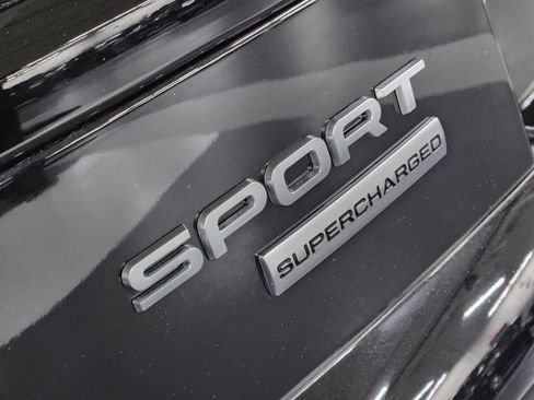 Used 2019 Land Rover Range Rover Sport Dynamic SE AWD/4WD image 13