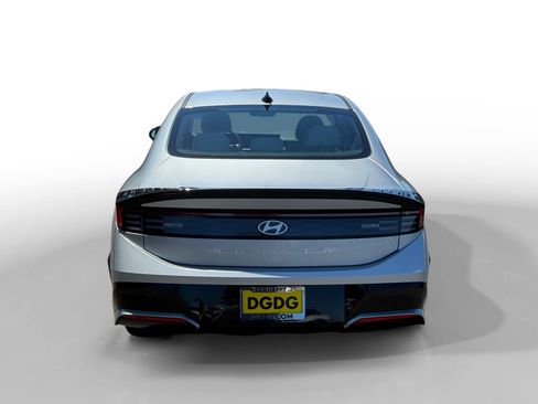 Used 2024 Hyundai Sonata SEL FWD image 4
