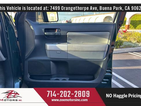 Used 2008 Toyota Sequoia SR5 RWD image 37
