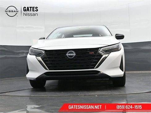 New 2025 Nissan Sentra SR image 43
