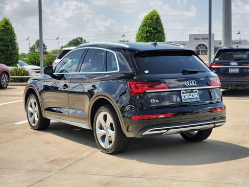 Used 2021 Audi Q5 2.0T Premium Plus w/ Premium Plus Package AWD/4WD image 5