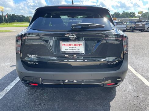 New 2025 Nissan Kicks SV w/ SV Premium Package image 20