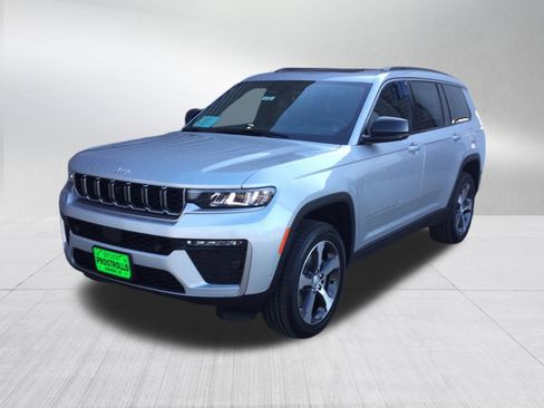 New 2026 Jeep Grand Cherokee L Limited AWD/4WD image 2