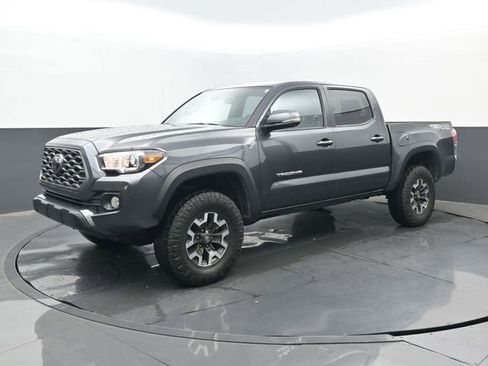 Used 2023 Toyota Tacoma TRD Off-Road AWD/4WD image 8