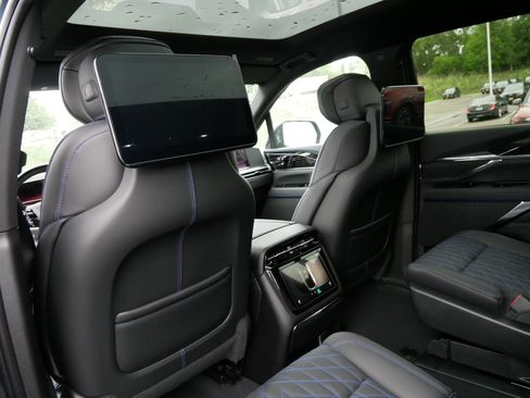 New 2025 Cadillac Escalade IQ Sport 1 image 28