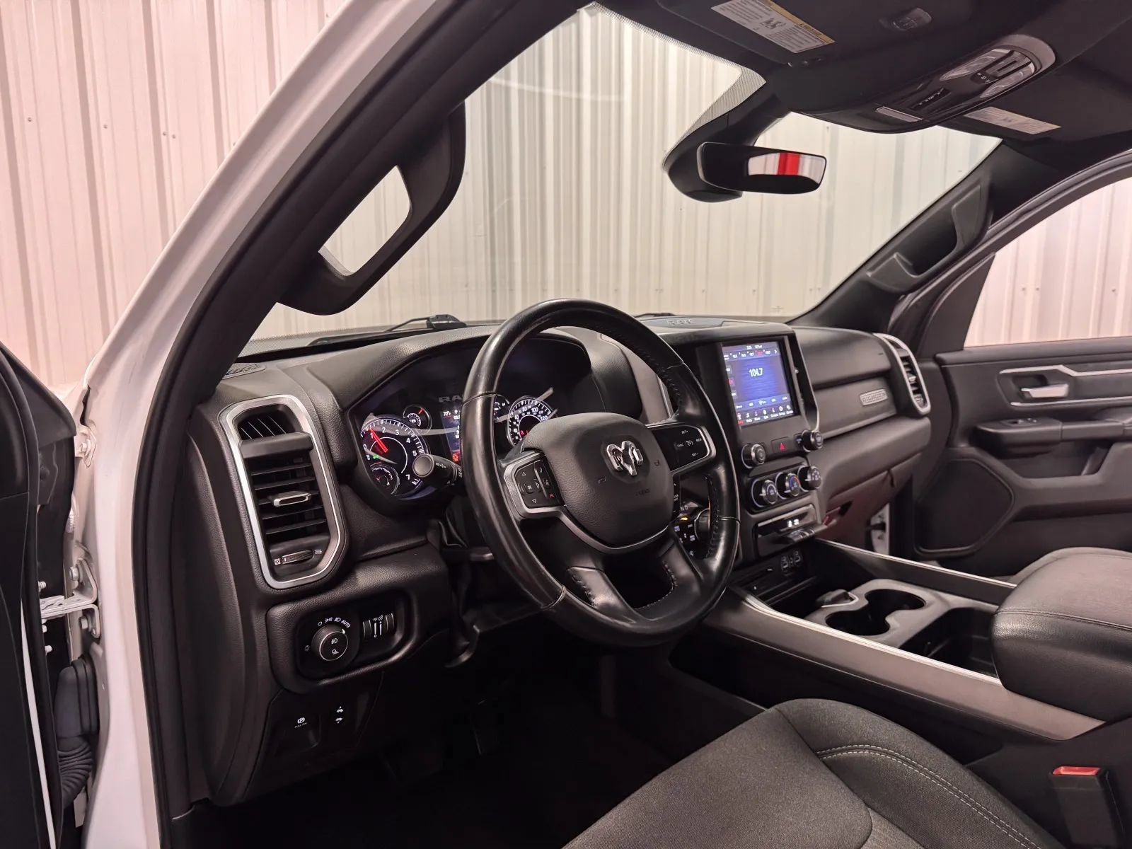 Used 2019 RAM 1500 Big Horn AWD/4WD image 33