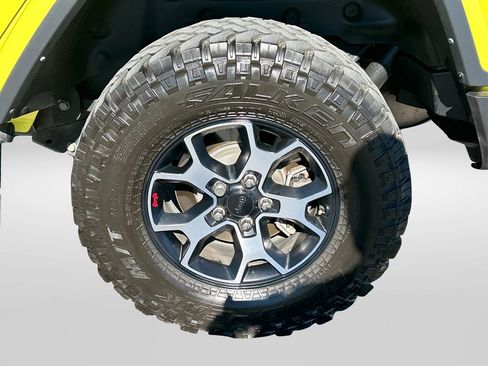 Certified 2023 Jeep Wrangler Unlimited Rubicon w/ Cold Weather Group image 14