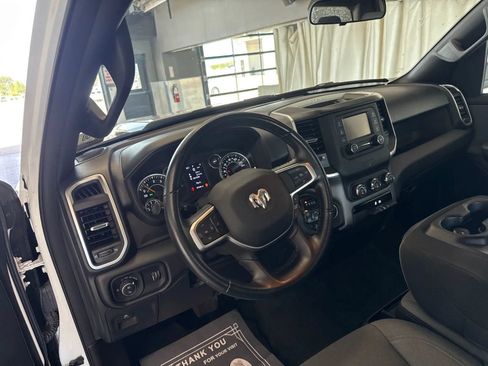 Used 2022 RAM 1500 Big Horn AWD/4WD image 14