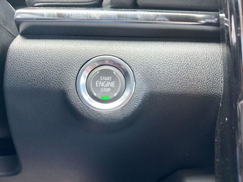 New 2026 GMC Terrain Elevation image 17