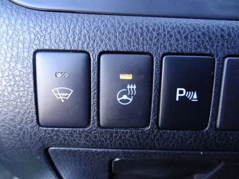 Used 2014 Toyota Highlander Limited Platinum image 21