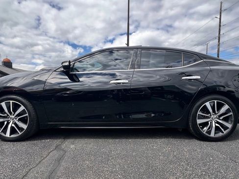 Used 2019 Nissan Maxima 3.5 SL w/ Floor Mat Group FWD image 3